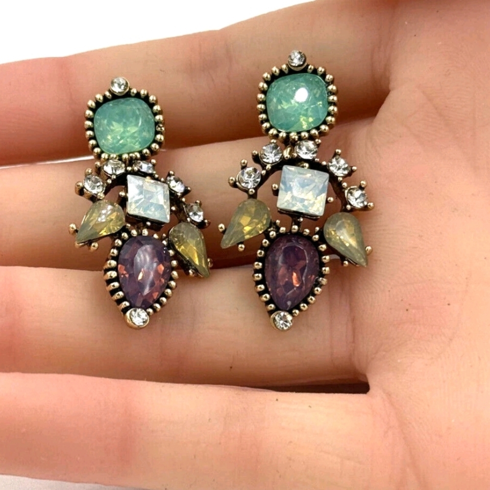 ▪️Antique gold tone bohemian dangle cluster earrings; nwot